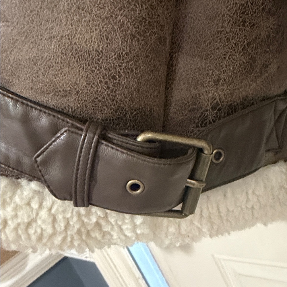 LOFT Brown and Cream Shearling Jacket - Picture 5 of 5